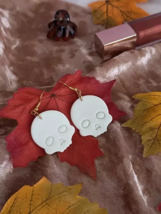 boucles d'oreilles tête de mort phosphorescente
