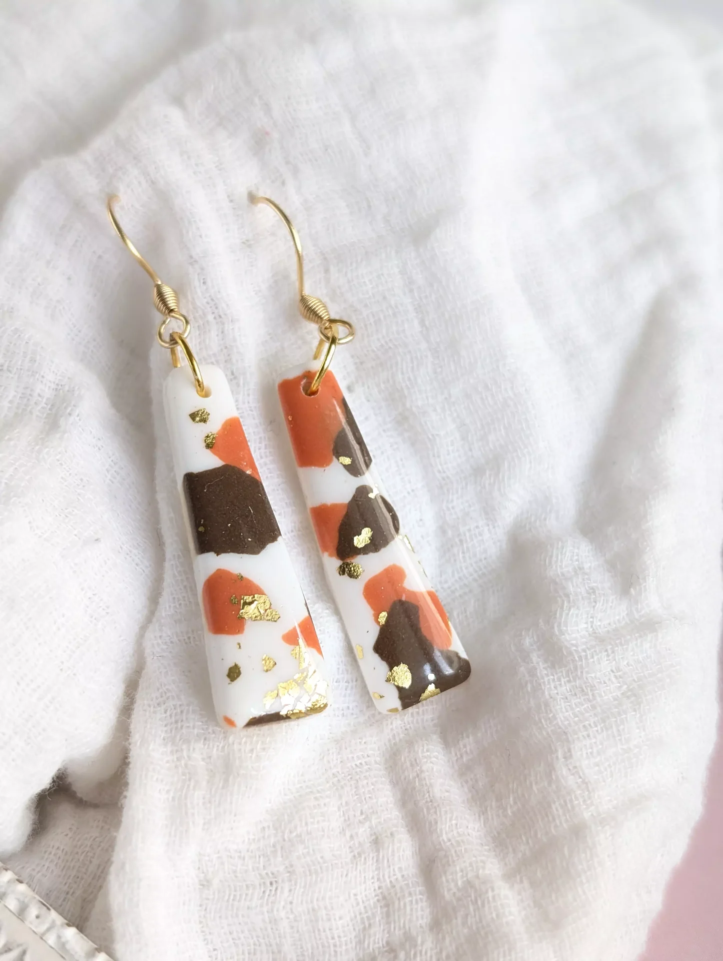 boucles d'oreilles terrazzo maaron, citrouille, or, blanc Boucles d'oreilles "Les Elancées"