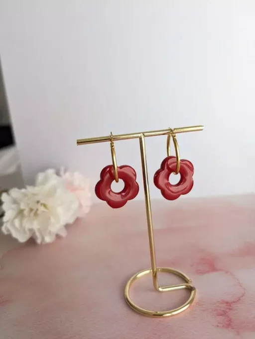 boucles d'oreilles créoles rouges