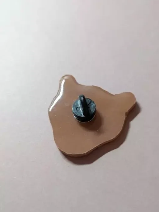 Pin's Léopard Feuille d'or