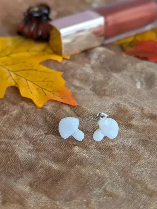 puces d'oreilles champignons blanc pailleté