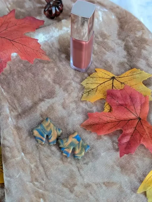 Boucles d'oreilles feuilles de ginkgo bleu orange
